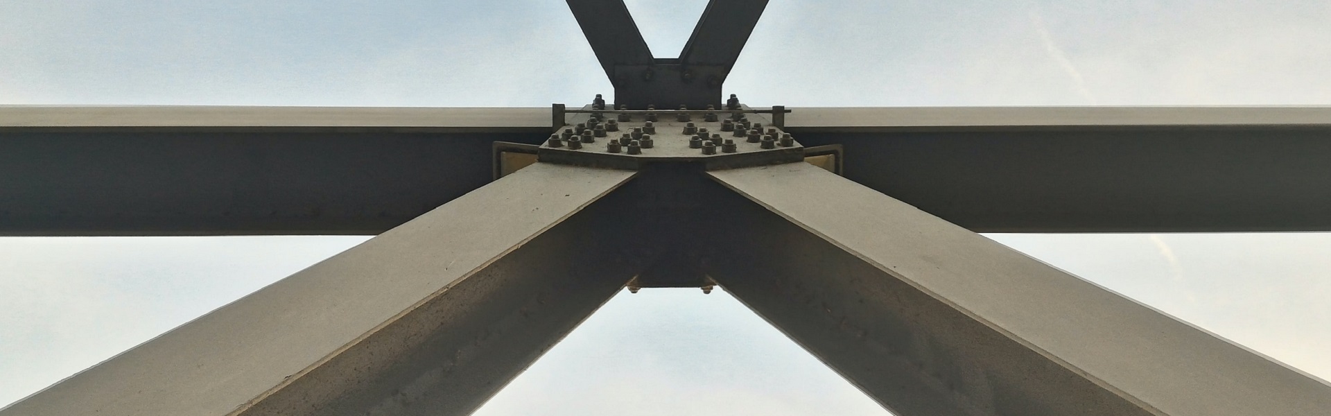 Cheap car rental Dubai | Čelične konstrukcije